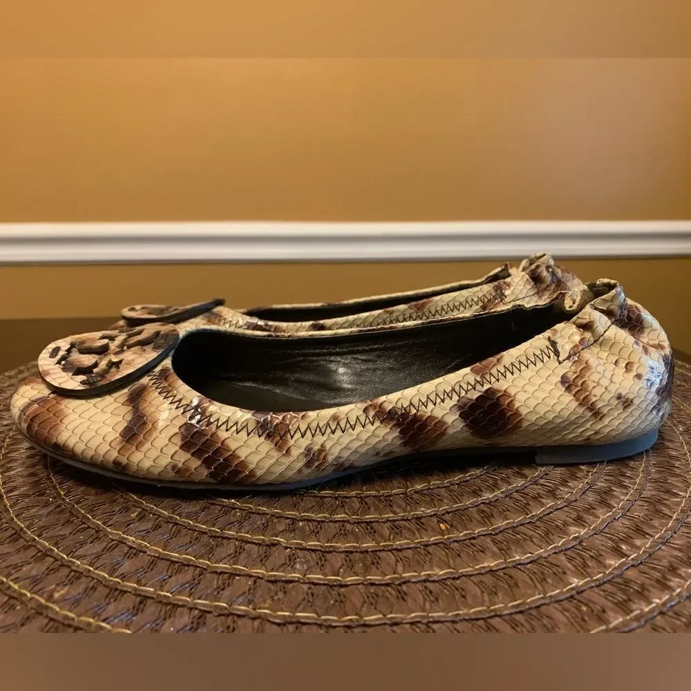 Tory Burch Minnie Travel Ballet Flat 7 M Snake Printed Leather Warm Roccia EUC